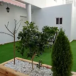 Apartamento Villamartin, Tranquilo Y Con Parking